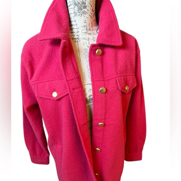 JOIE Hot Pink Shackett with Gold Buttone - Picture 4 of 11